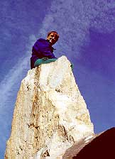 James Merel escalade le Machapuchar
