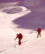 Randonne glaciaire dans les Alpes